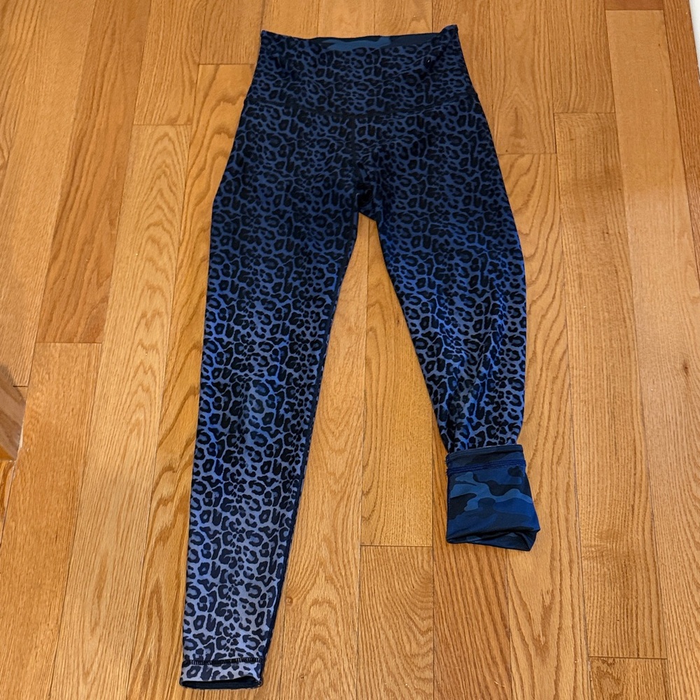 Reversible Blue Leopard Print Leggings